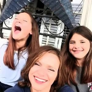 Meet your Posher, Brittnee